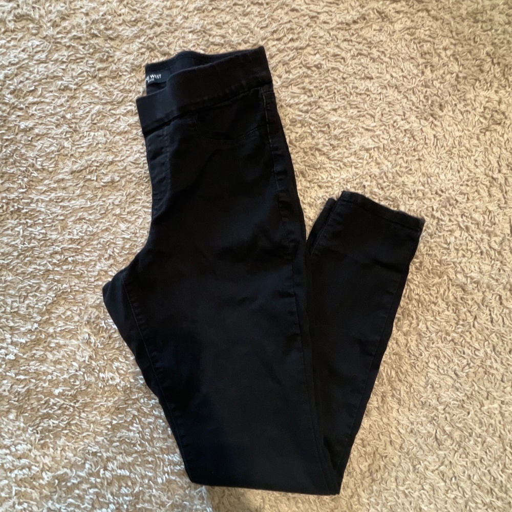 Nine West Pull on Skinny jeans